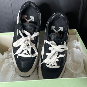 OFF-WHITE HG Runner Sneakers in size 36